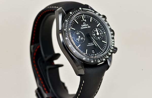欧米茄超霸系列全黑陶瓷手表