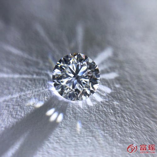 「钻石能卖多少钱」深圳哪家钻石回收店回收价格高？