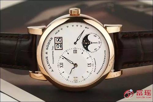 「手表回收的价格一般是多少」深圳龙城二手朗格袖珍系列名表回收店