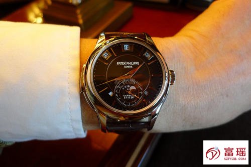 二手表交易网站,百达翡丽5738R-001二手手表深圳回收大致是什么价格？